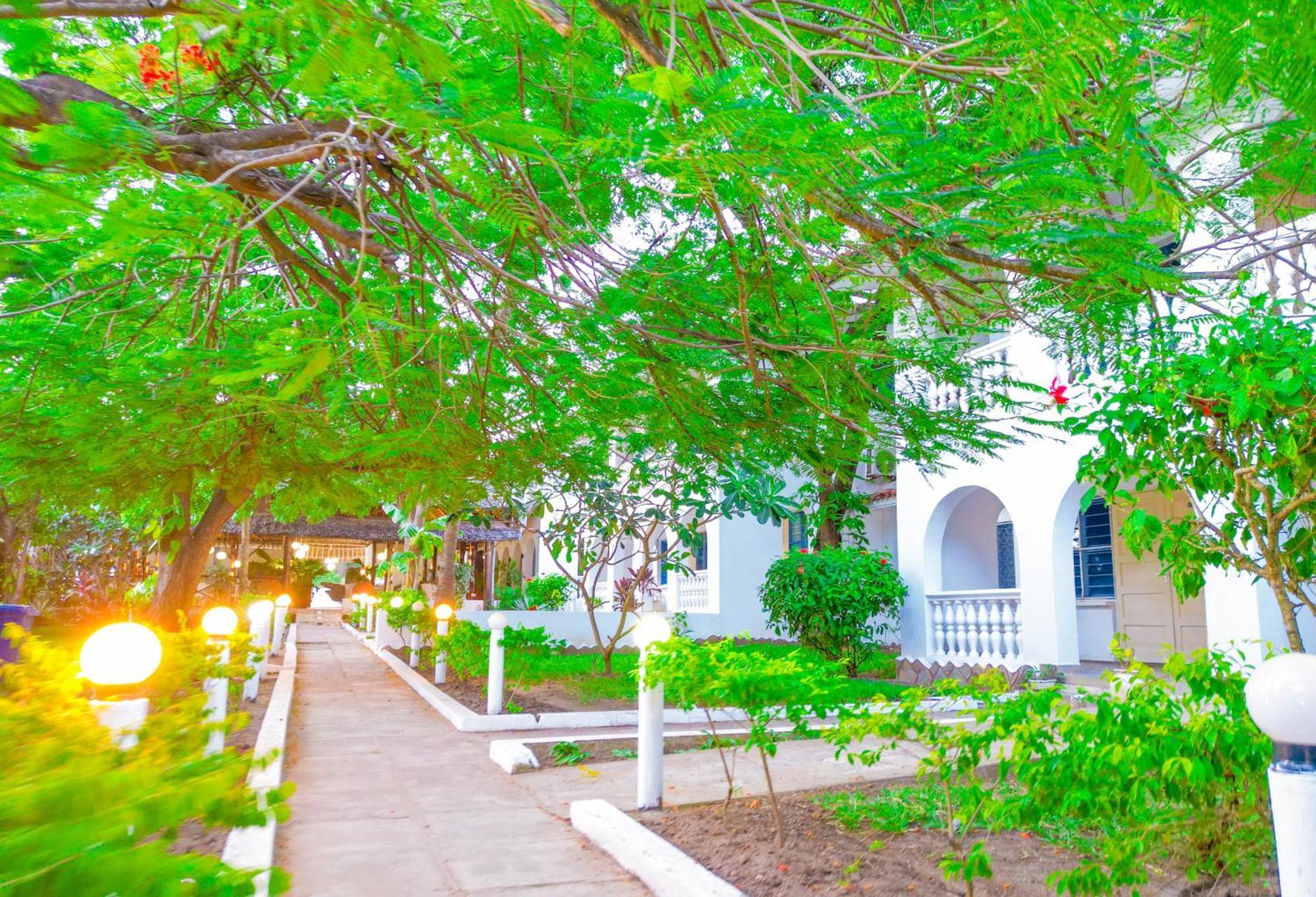 Maasai Resort มอมบาซา ภายนอก รูปภาพ